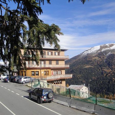 Hotel Viola Valdidentro Dış mekan fotoğraf