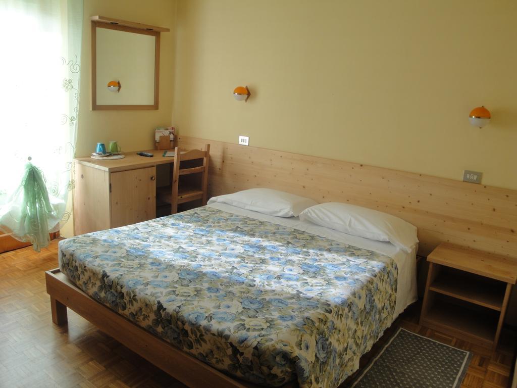 Hotel Viola Valdidentro Dış mekan fotoğraf